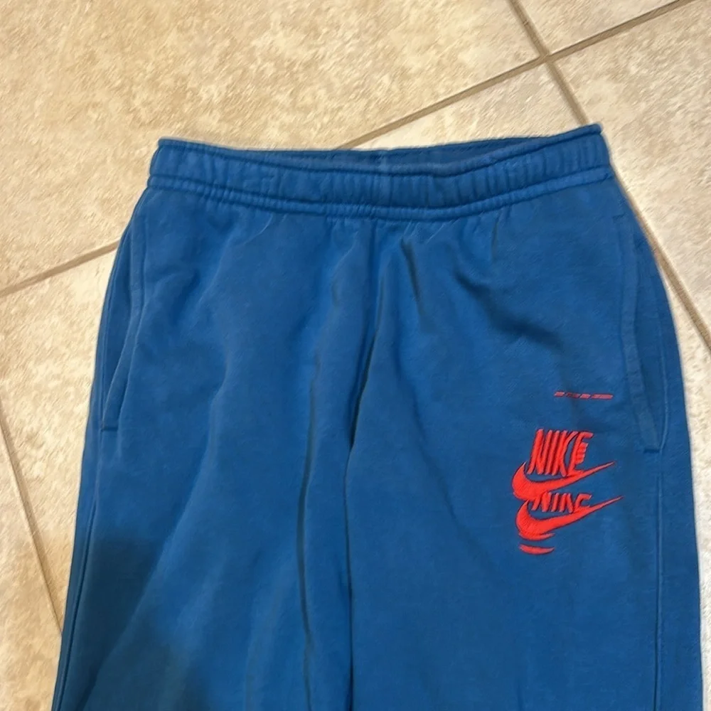 Nike Sport Essentials Royal Blue Fleece Jogger Sweatpants S Joggers